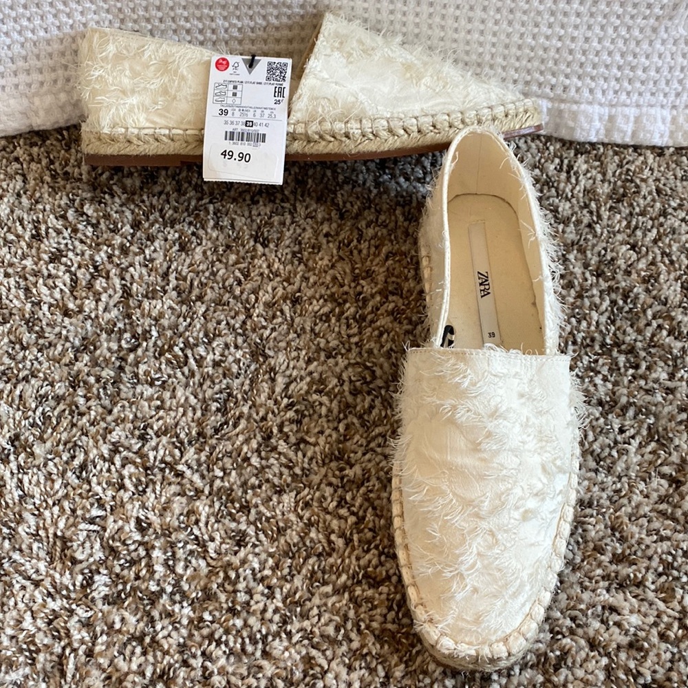 Beach slippers